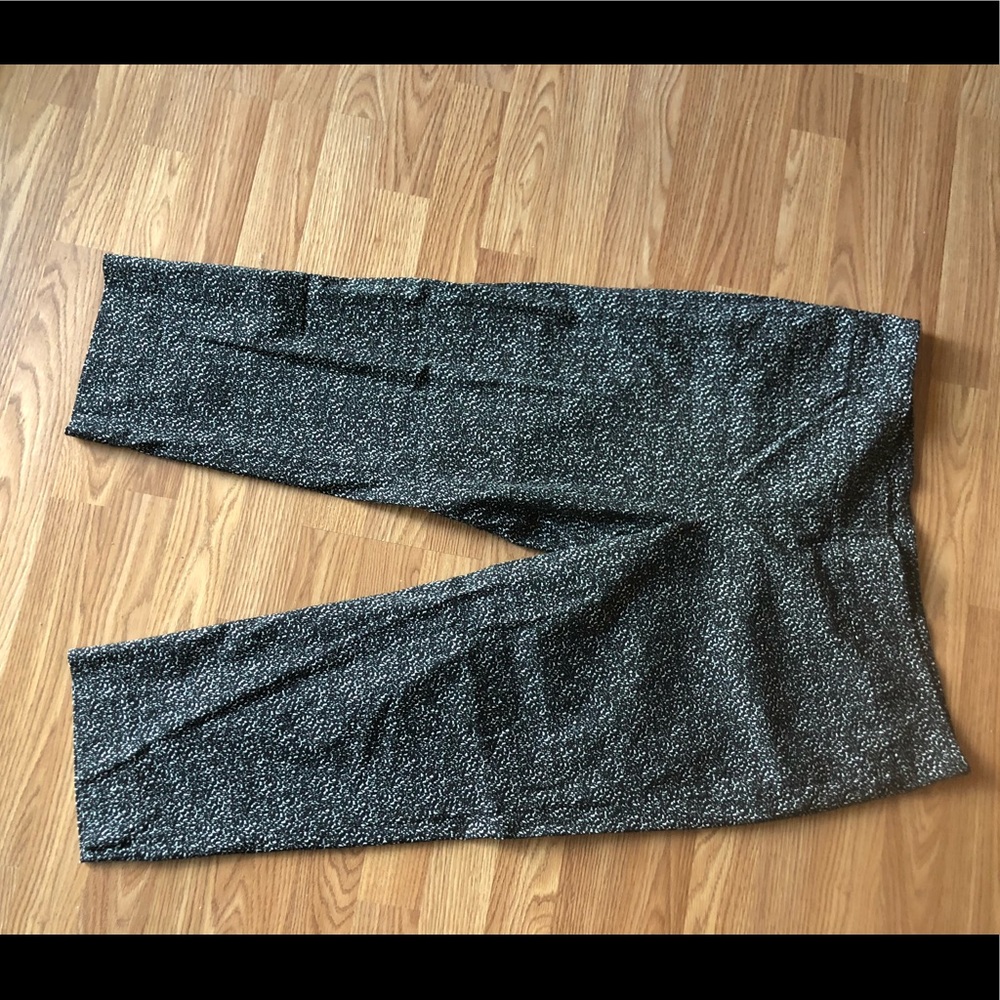 Women’s Black and White patterned pants